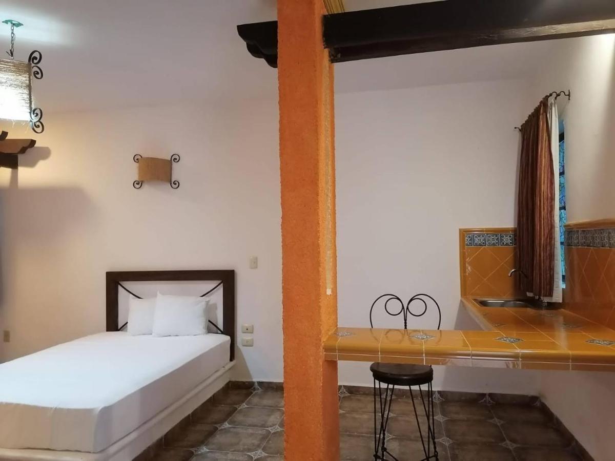 Alux Rooms Playa del Carmen Esterno foto