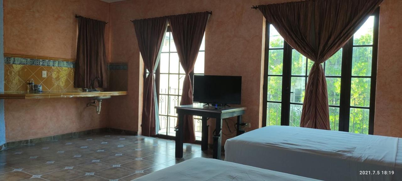 Alux Rooms Playa del Carmen Esterno foto